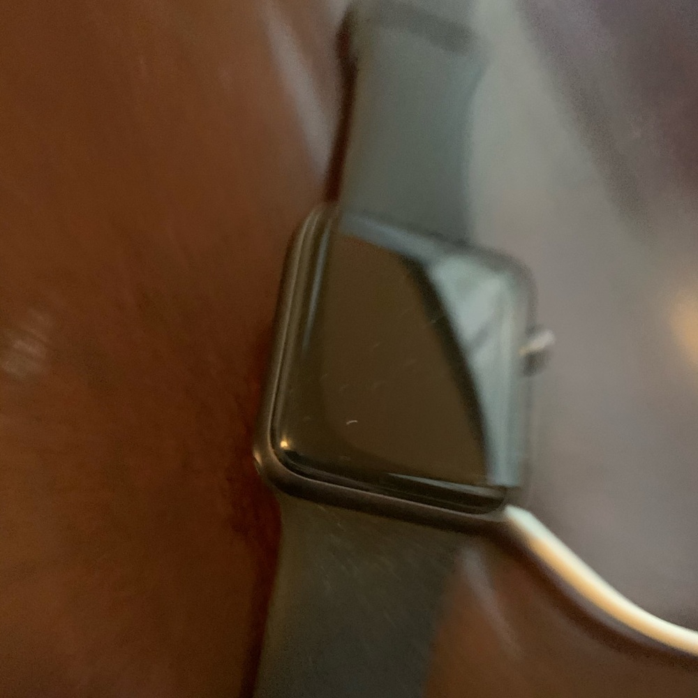 Apple Watch - Picture 2 of 2